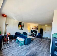 225 St Pauls Ave, Unit 3A in Jersey City, NJ - Foto de edificio - Building Photo