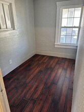 835 E Walnut St in Cushing, OK - Building Photo - Building Photo