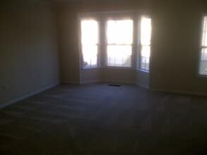 46 Dunrobin Dr in Martinsburg, WV - Foto de edificio - Building Photo