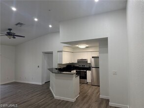 8285 Ibis Club Dr in Naples, FL - Building Photo - Building Photo