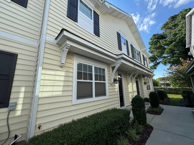 property at 4320 Turnworth Arch
