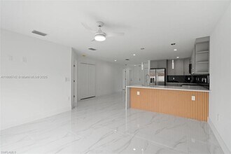 5015 27th St SW in Lehigh Acres, FL - Building Photo - Building Photo