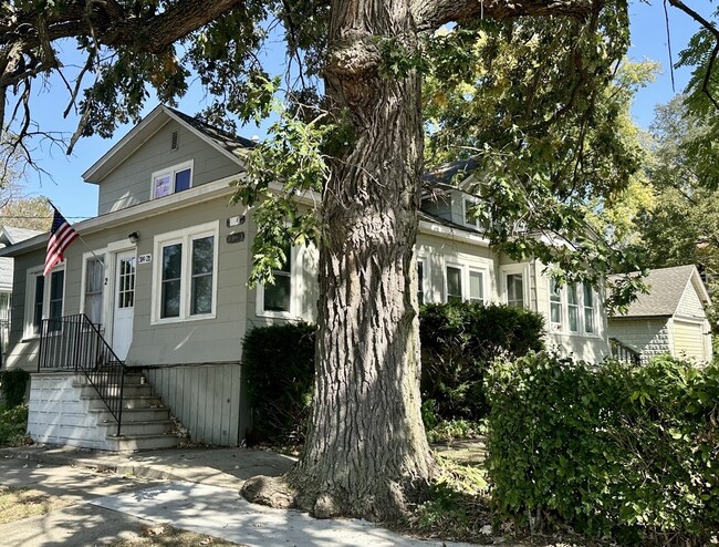 property at 314 S 2nd Ave