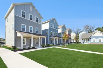 Hamlet Quail Crossing - Homes and Townhomes in Wake Forest, NC - Building Photo - Building Photo