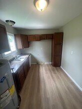 28367 Waverly St in Roseville, MI - Building Photo - Building Photo
