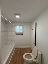 19 N May St in Aurora, IL - Building Photo - Building Photo