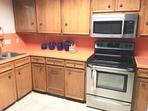 709 Show Low Ct in Lakeway, TX - Building Photo - Building Photo