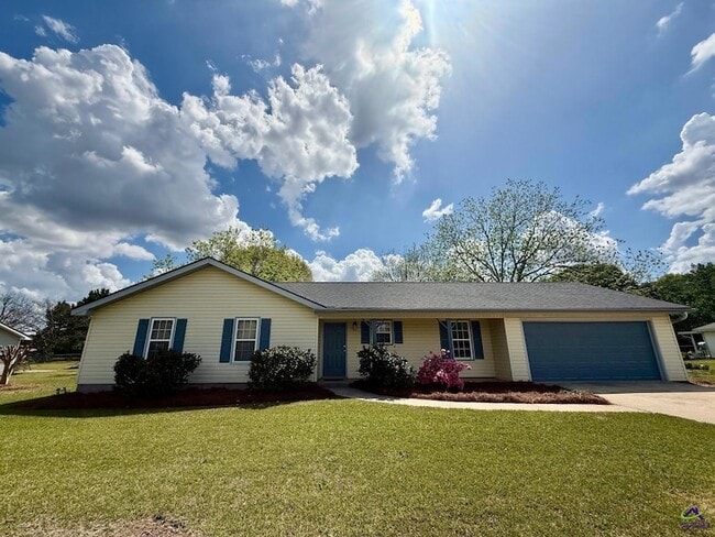 property at 104 Water Dr