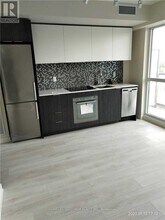 2-802 Sonic Way in Toronto, ON - Building Photo - Building Photo
