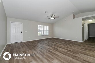 2216 NW 5th St in Cape Coral, FL - Foto de edificio - Building Photo