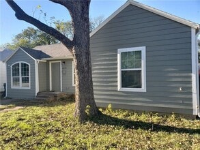 4020 Valentine St in Fort Worth, TX - Building Photo - Building Photo