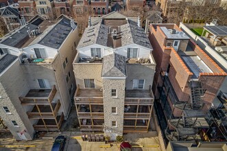 2722 N Wayne Ave, Unit 2717-1N in Chicago, IL - Building Photo - Building Photo