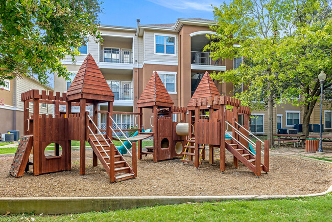 Cypress Creek at Lakeline Apartment Homes in Cedar Park, TX - Building Photo - Building Photo