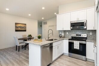 142 Anita Ct in Vacaville, CA - Building Photo - Building Photo