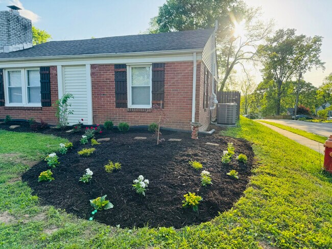 2701 Hartford Dr in Nashville, TN - Building Photo - Building Photo