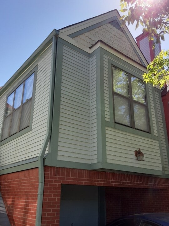 121 E 29th St in Kansas City, MO - Building Photo