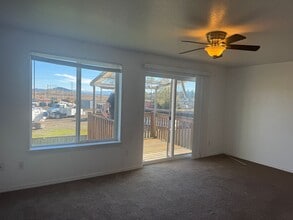 5809 NE 135th Ave in Vancouver, WA - Building Photo - Building Photo