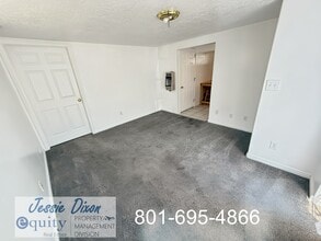 219 Country Club Dr in Ogden, UT - Building Photo - Building Photo