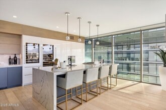 7180 E Kierland Blvd in Scottsdale, AZ - Building Photo - Building Photo