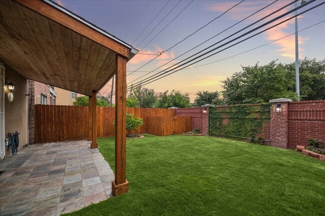 property at 5349 McCulloch Cir