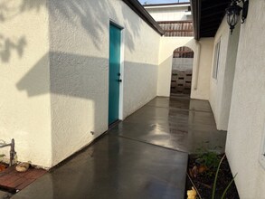 112 Avenida Dolores in San Clemente, CA - Building Photo - Building Photo