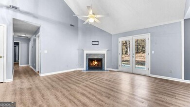 405 Christopher Ln in Canton, GA - Building Photo - Building Photo