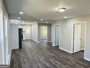 7 Swint Pl in Newnan, GA - Building Photo - Building Photo