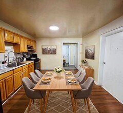 132 42nd St in Union City, NJ - Building Photo - Building Photo