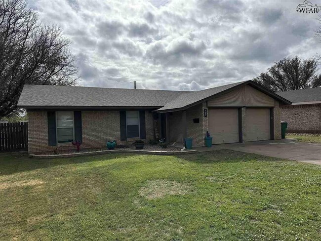 property at 727 Gayle St