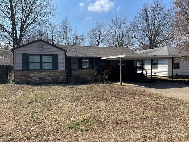 property at 4036 E 25th Pl