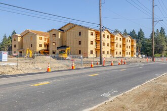 Cypress in Olympia, WA - Foto de edificio - Building Photo