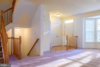 3842 Koval Ln in Woodbridge, VA - Building Photo - Building Photo