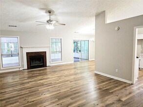 4093 Chapel Mill Bend in Decatur, GA - Building Photo - Building Photo