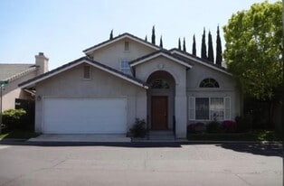 3625 Bernard St in Bakersfield, CA - Building Photo
