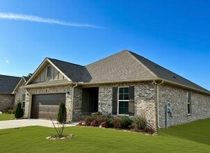 26182 Cold Creek Dr in Athens, AL - Building Photo - Building Photo