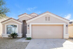 12417 W Mandalay Ln in El Mirage, AZ - Building Photo