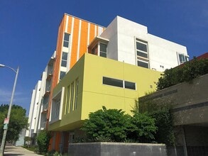 3535 Whittier Blvd in Los Angeles, CA - Building Photo - Building Photo