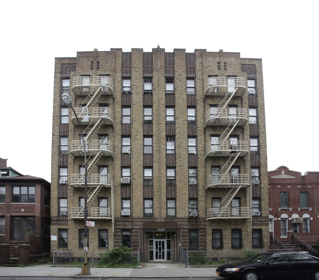 1500 Carroll St in Brooklyn, NY - Building Photo - Building Photo