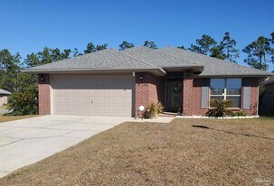 2200 Somerville Ct in Pensacola, FL - Building Photo
