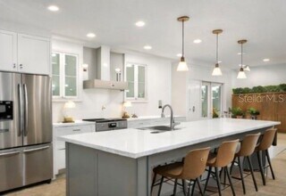 2352 Lorena Ln in Clearwater, FL - Building Photo - Building Photo