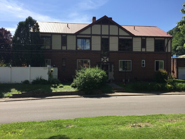 property at 301 Chesapeake Ave