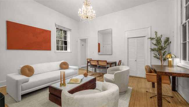 3 E 9th St in New York, NY - Building Photo - Building Photo