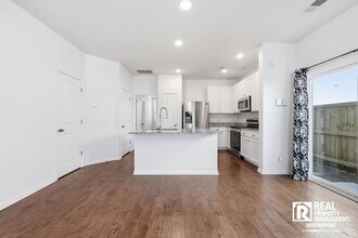 195 Woodward Rd in Goose Creek, SC - Building Photo - Building Photo