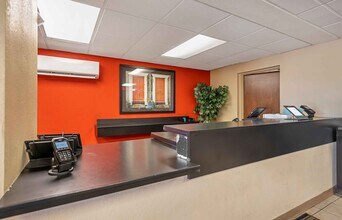 Furnished Studio-Chicago - Burr Ridge in Burr Ridge, IL - Foto de edificio - Building Photo