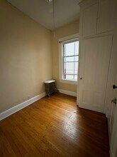 107 Poplar St in Jersey City, NJ - Building Photo - Building Photo
