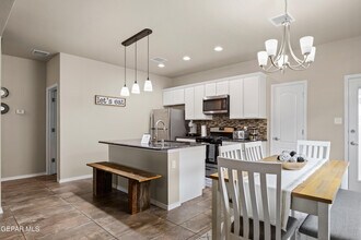 14733 Harry Flournoy Ave in El Paso, TX - Building Photo - Building Photo