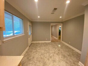 4318 Weaver Rd in Houston, TX - Building Photo - Building Photo