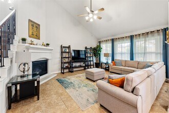 12310 Meadow Blossom Lane in Cypress, TX - Building Photo - Building Photo