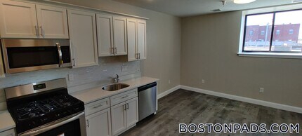 191 N Common St in Lynn, MA - Building Photo - Building Photo
