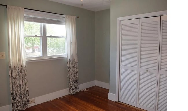 13 Sanger St, Unit 11 Sanger in Medford, MA - Building Photo - Building Photo